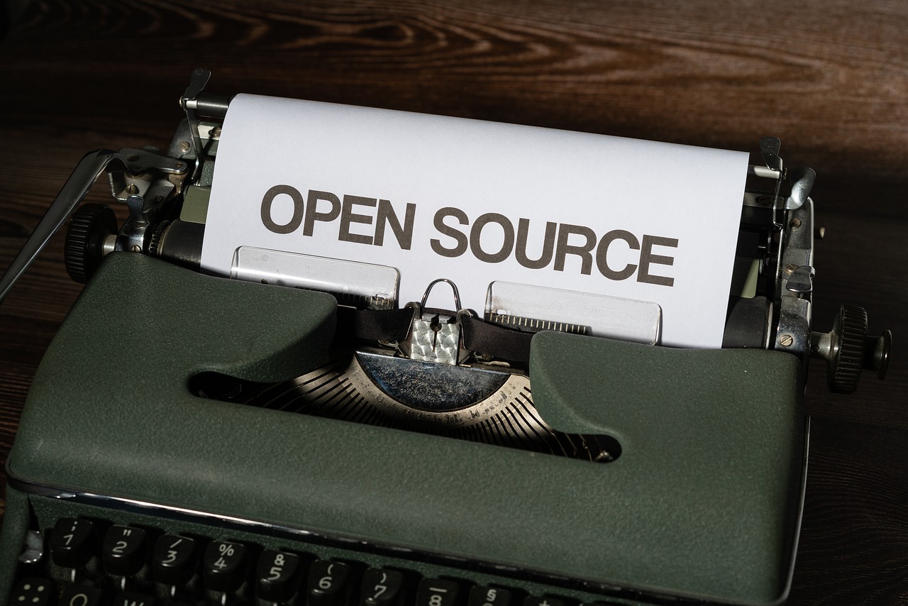caratteristiche dell'open source